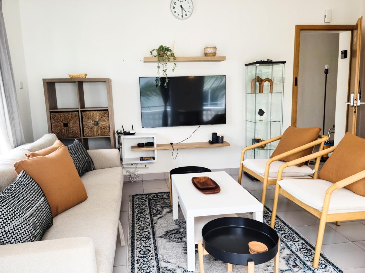 Apartment Modern - Work From Zanzibar *